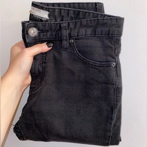 LIKE NEW Free People Black Distressed Slim Jeans